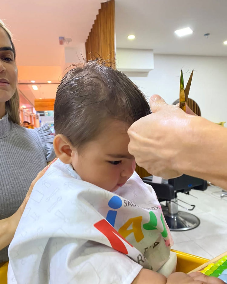 Corte infantil Barbearia Miau